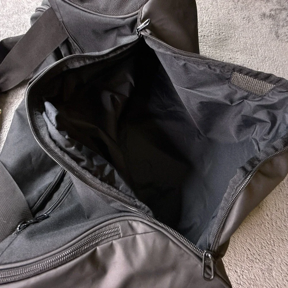 Nike Academy Team Duffle Bag Basketball Gym Lifting Gear Black bag CU8090-010